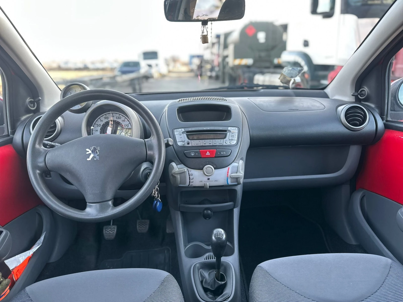 Peugeot 107 / 1.4D / 73000 KM / , снимка 13 - Автомобили и джипове - 53816625