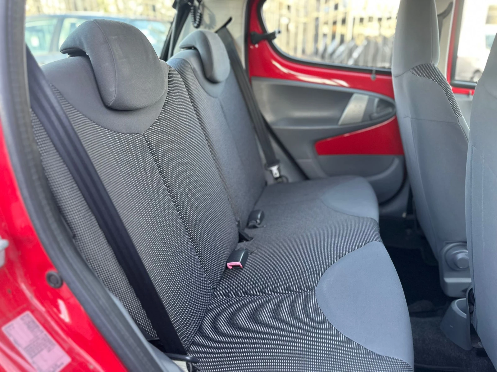 Peugeot 107 / 1.4D / 73000 KM / , снимка 11 - Автомобили и джипове - 53816625