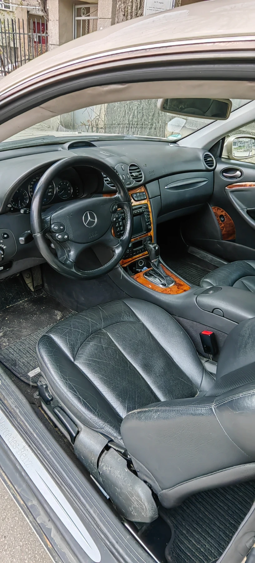 Mercedes-Benz CLK 320, снимка 4 - Автомобили и джипове - 54001986