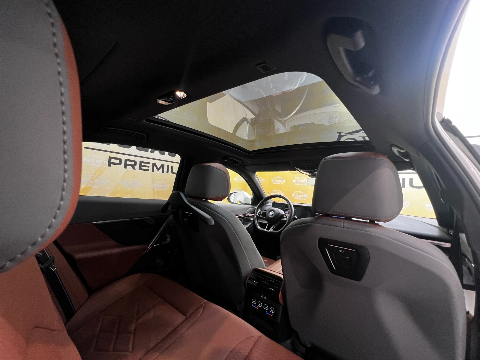 BMW 550 e xDrive, снимка 14 - Автомобили и джипове - 54138949