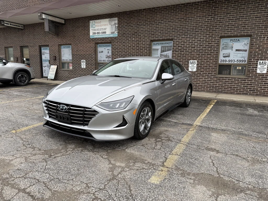 Hyundai Sonata SE FWD АвтоКредит  (ЦЕНА ДО БГ)