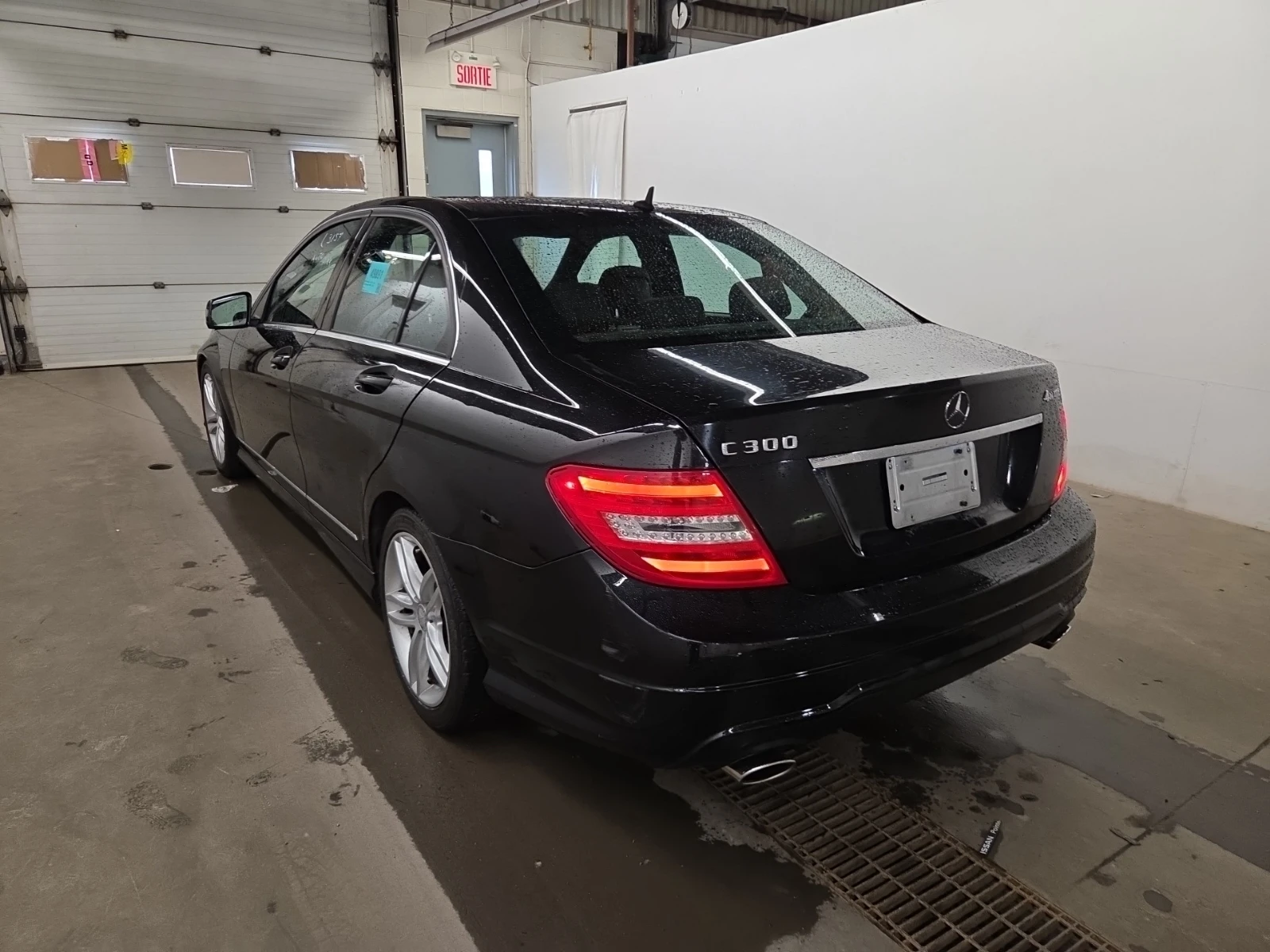Mercedes-Benz C 300 | ��������| ��� �����| �������| CARFAX | Mobile.bg � ����������� 6
