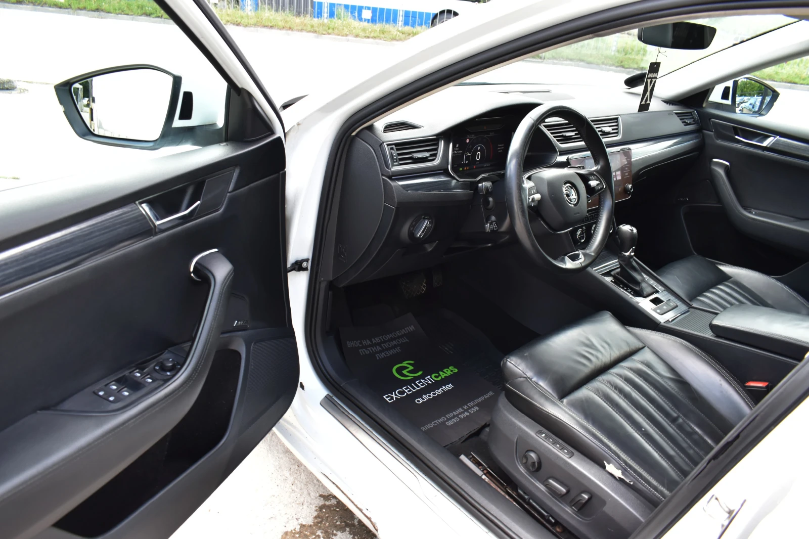 Skoda Superb 2.0TDI* AUTOMAT, снимка 7 - Автомобили и джипове - 54822886