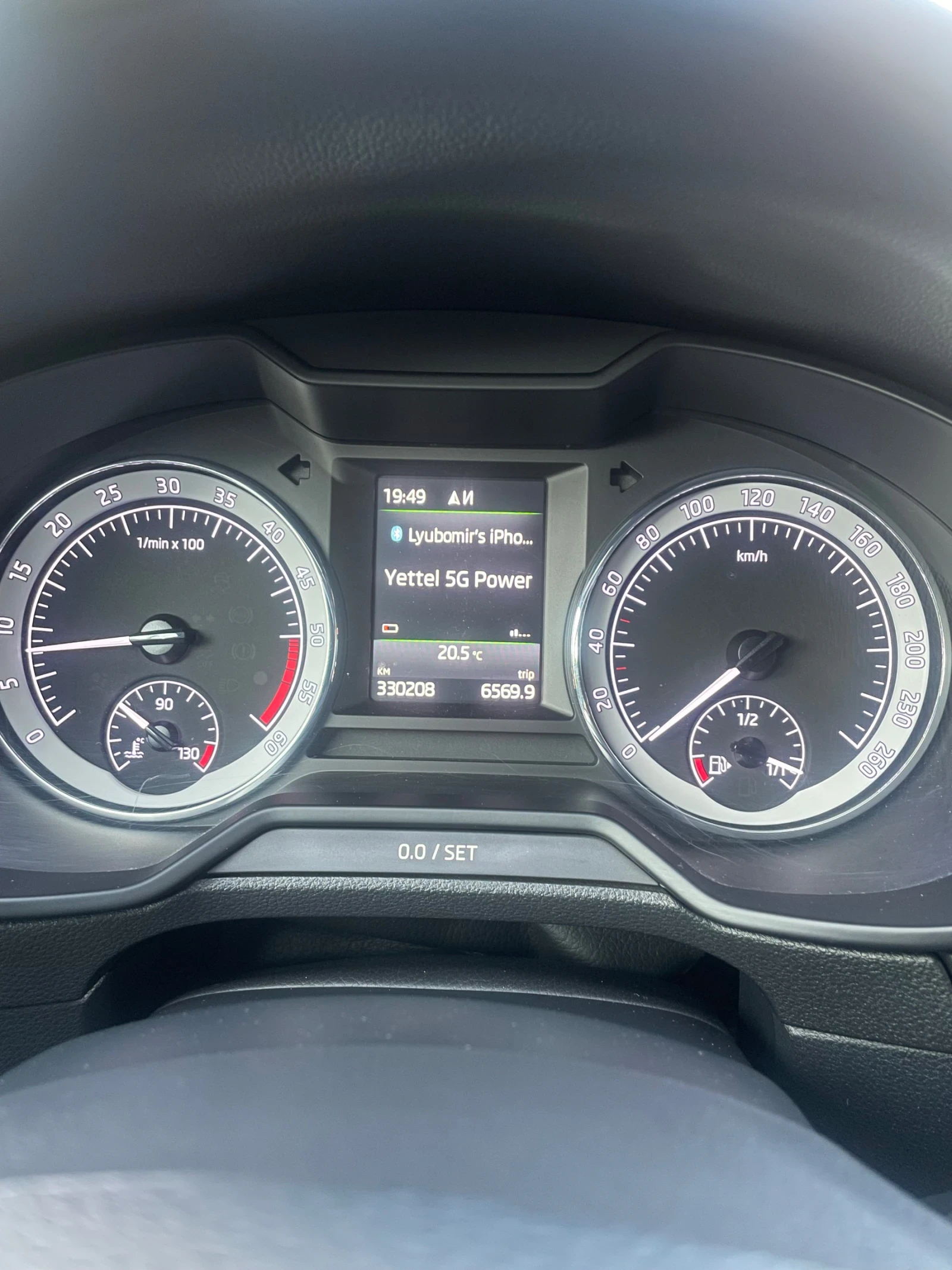 Skoda Octavia, снимка 9 - Автомобили и джипове - 55738178