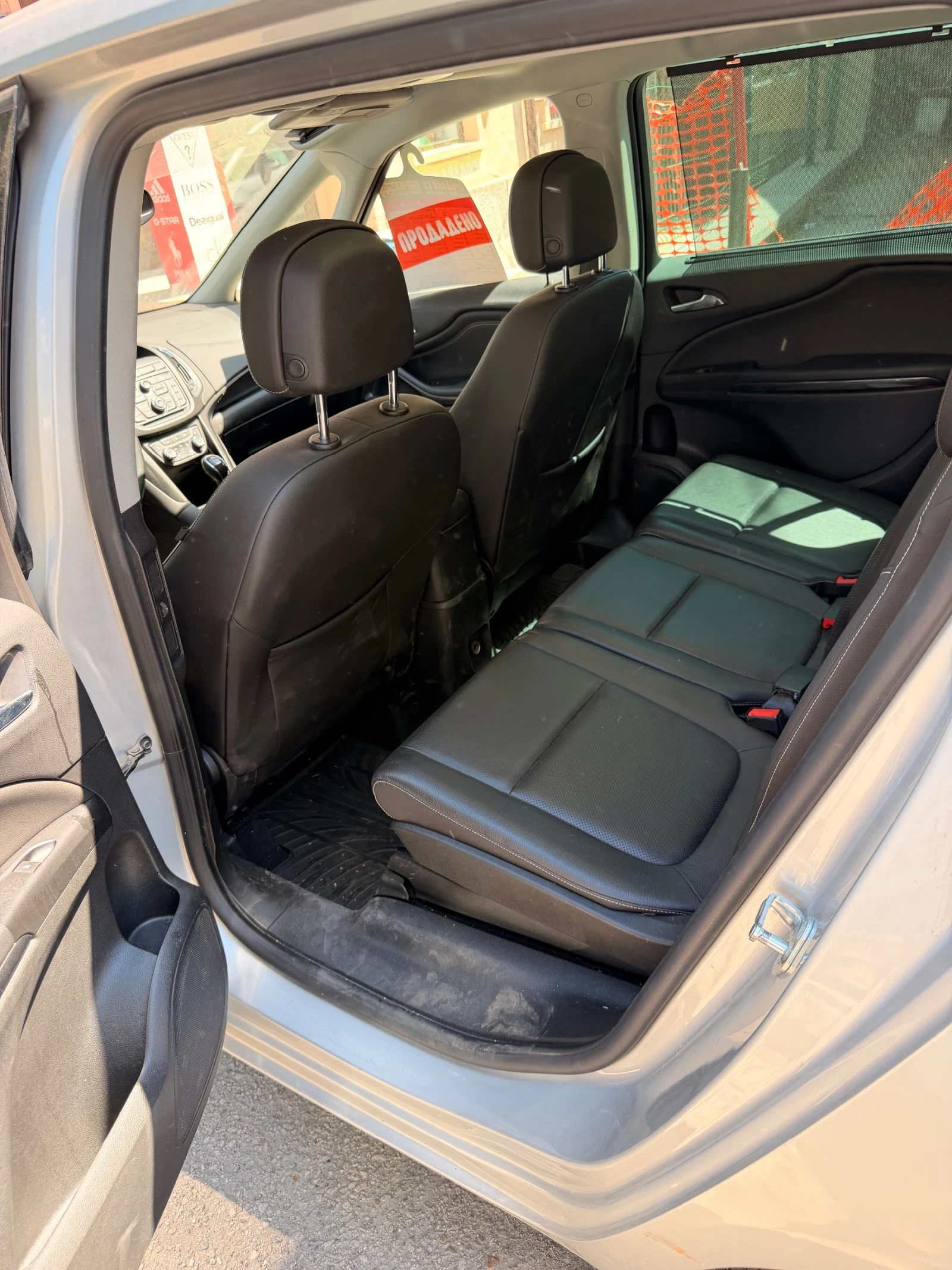 Opel Zafira 1.6 ecoM газ/метан , снимка 6 - Автомобили и джипове - 55776837