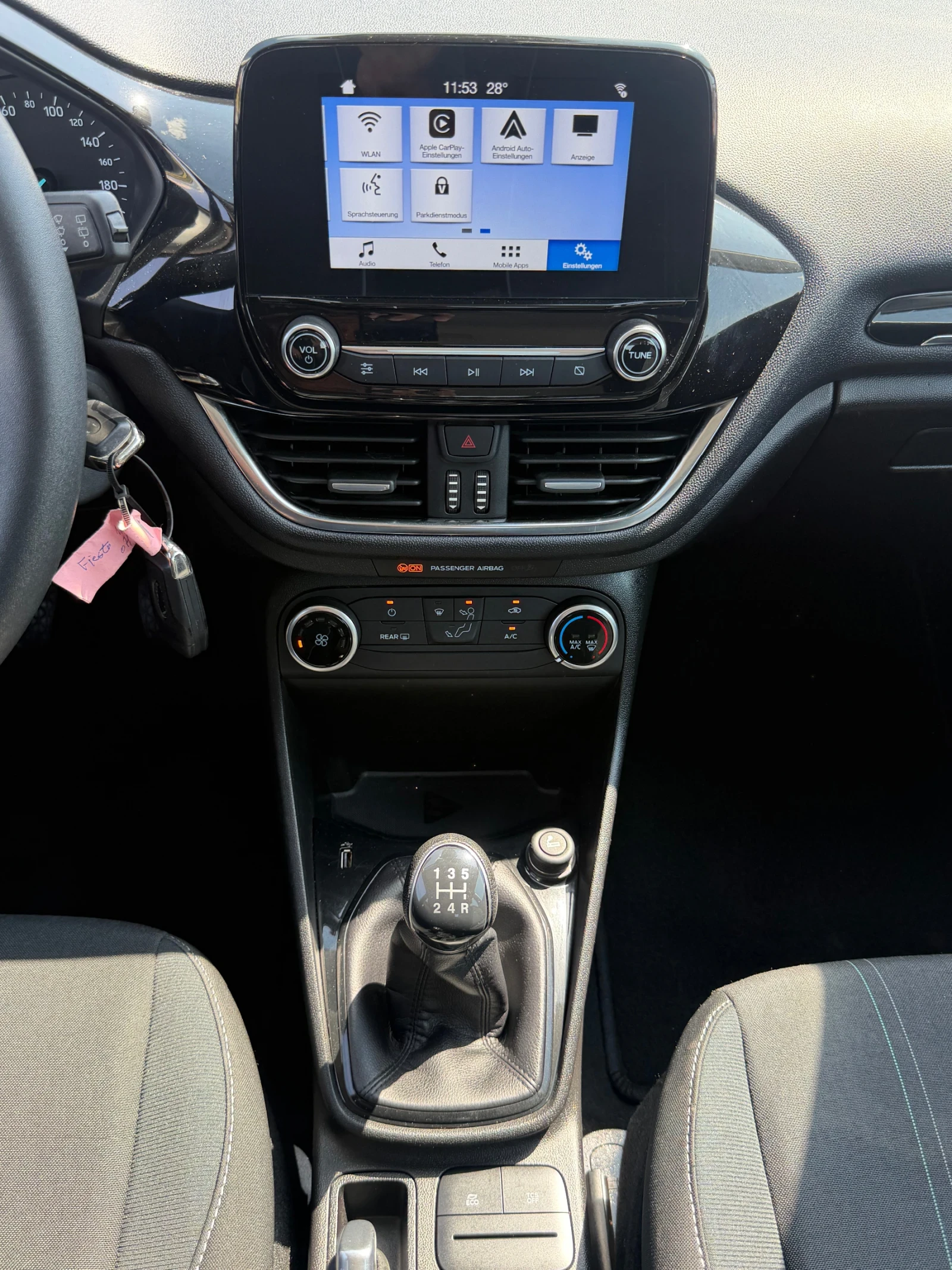 Ford Fiesta 1.1i LANE ASSIST CARPLAY SERVICE BOOK E6 TUV COC, снимка 14 - Автомобили и джипове - 55829815