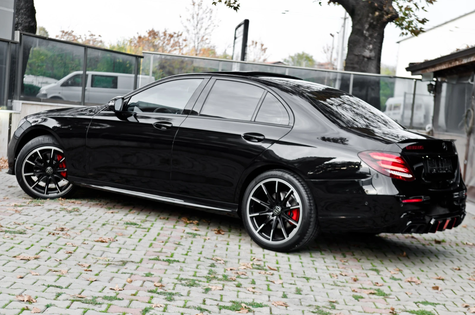 Mercedes-Benz E 350 d/BRABUS/PANO/9G/TV/20 | Mobile.bg � ����������� 5
