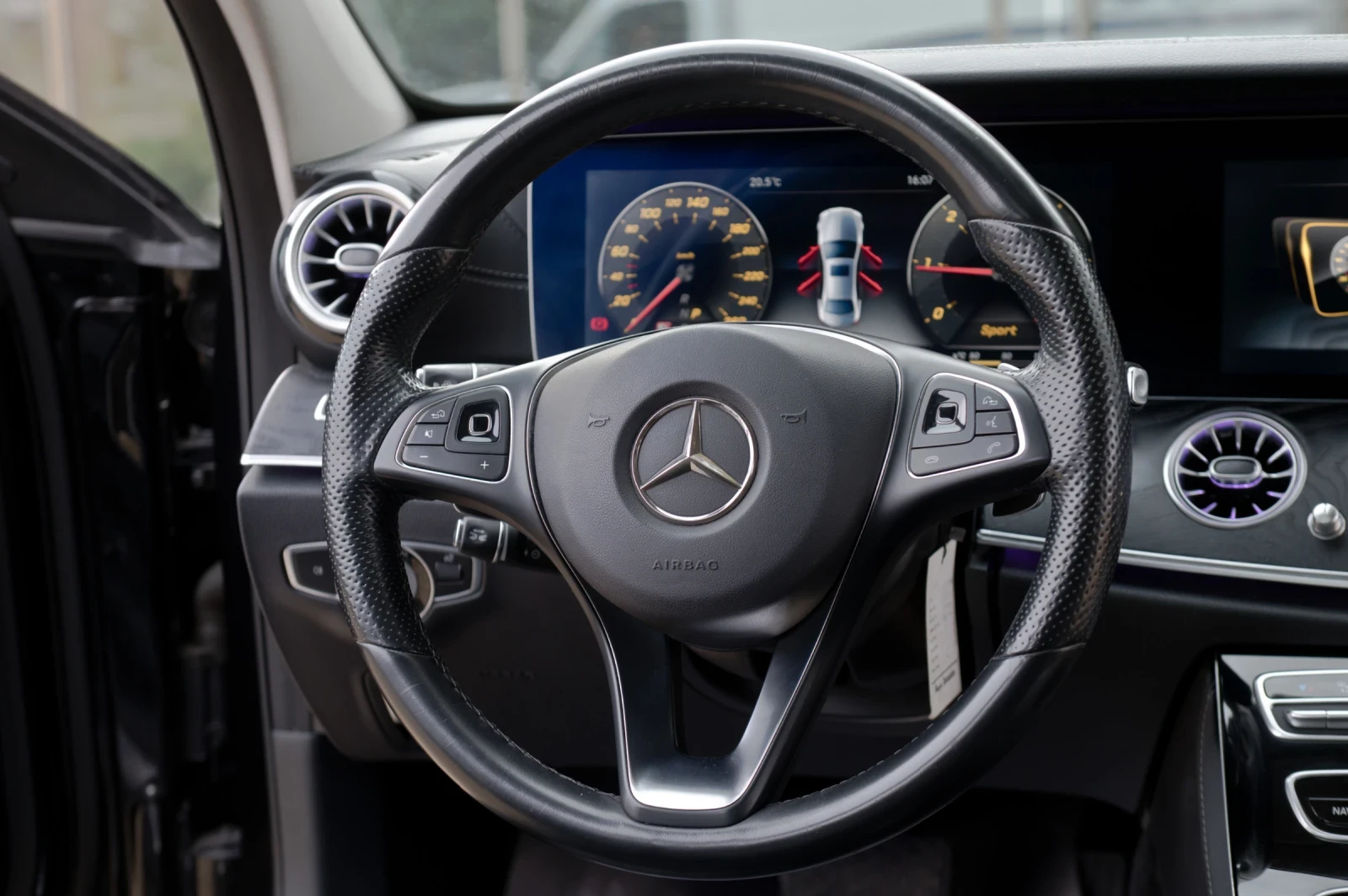 Mercedes-Benz E 350 d/BRABUS/PANO/9G/TV/20 | Mobile.bg � ����������� 9