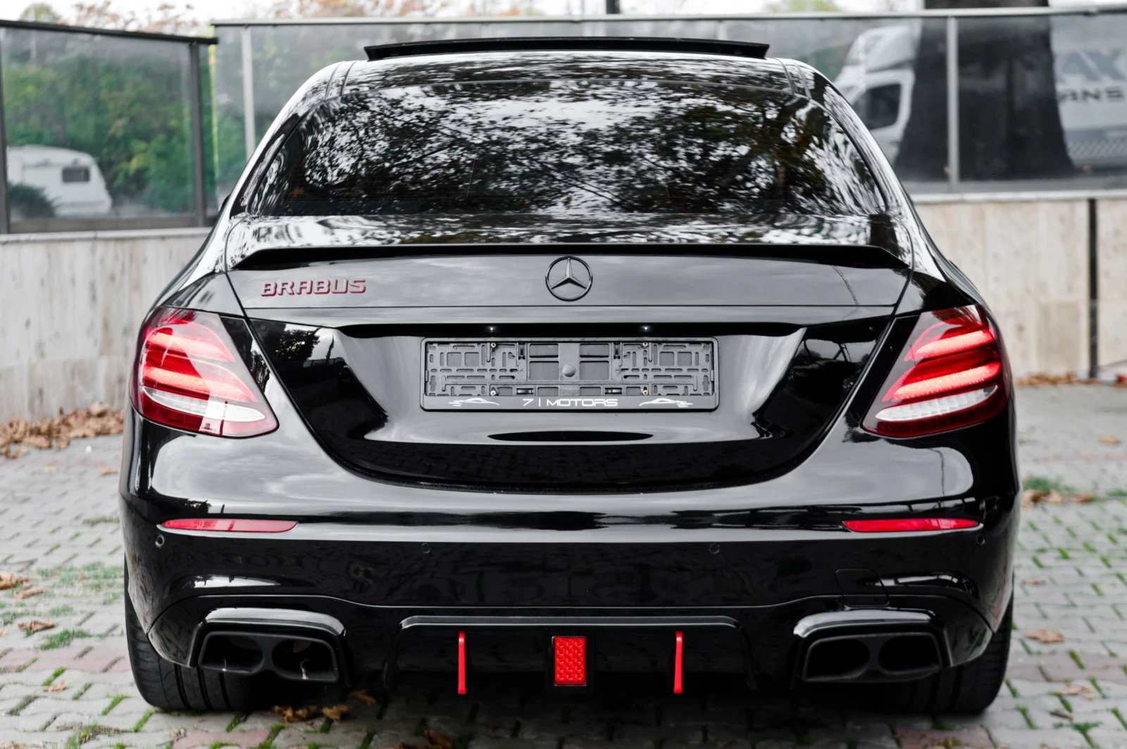 Mercedes-Benz E 350 d/BRABUS/PANO/9G/TV/20 | Mobile.bg � ����������� 6