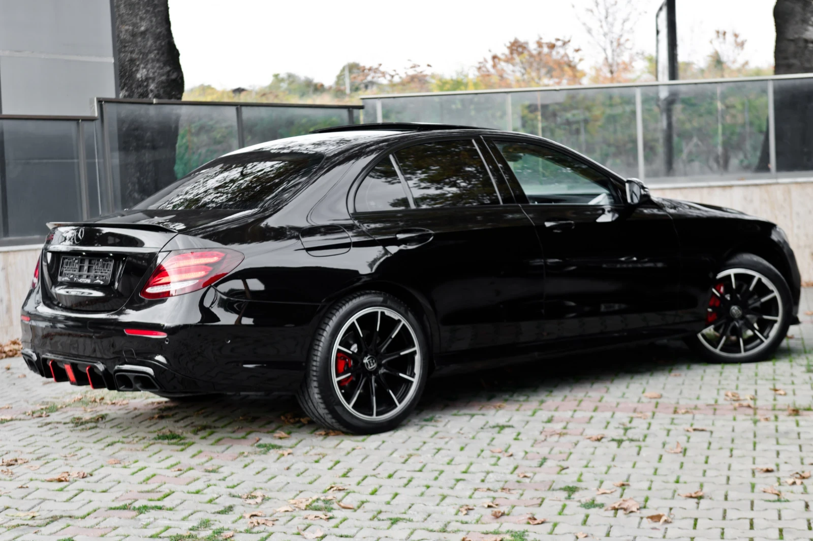 Mercedes-Benz E 350 d/BRABUS/PANO/9G/TV/20 | Mobile.bg � ����������� 7