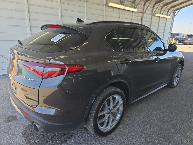 Alfa Romeo Stelvio Ti Sport, снимка 6 - Автомобили и джипове - 47704238