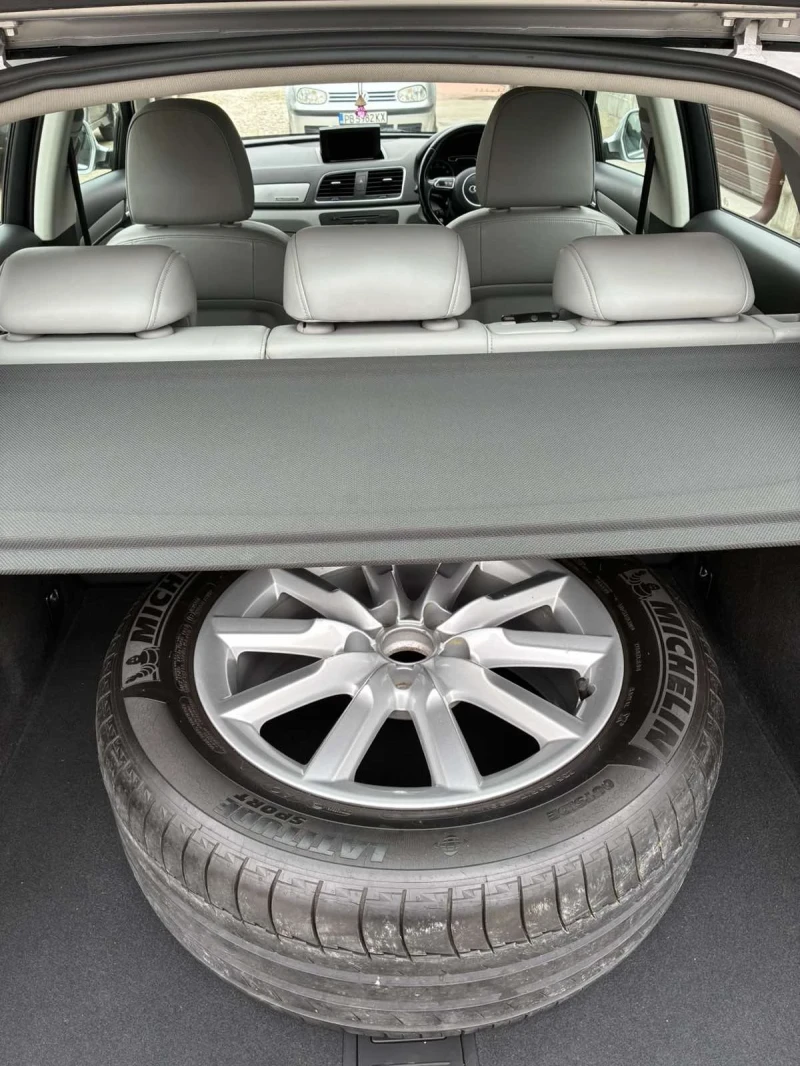 Audi Q3 4x4 , снимка 4 - Автомобили и джипове - 52551906