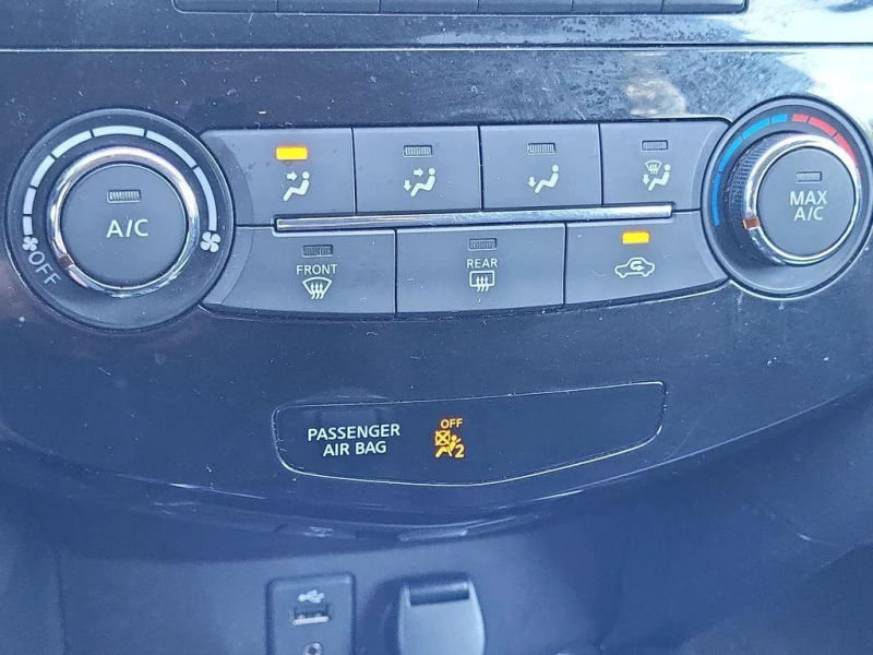 Nissan Rogue * S Low Ks AWD Heated Seats Bluetooth Rear Cam * C, снимка 16 - Автомобили и джипове - 52924026