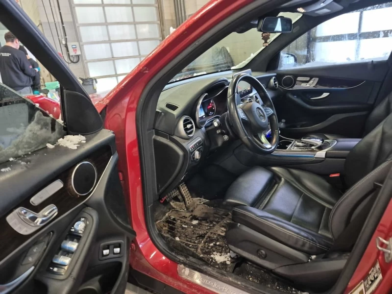 Mercedes-Benz GLC 350 * 350E * CARFAX * ФИНАНСИРАНЕ* КЛИП, снимка 3 - Автомобили и джипове - 53051263