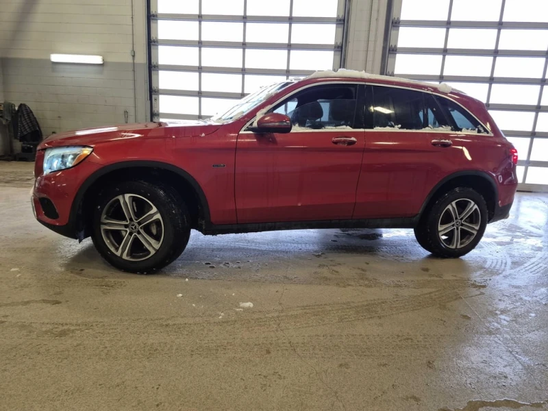 Mercedes-Benz GLC 350 * 350E * CARFAX * ФИНАНСИРАНЕ* КЛИП, снимка 2 - Автомобили и джипове - 53051263