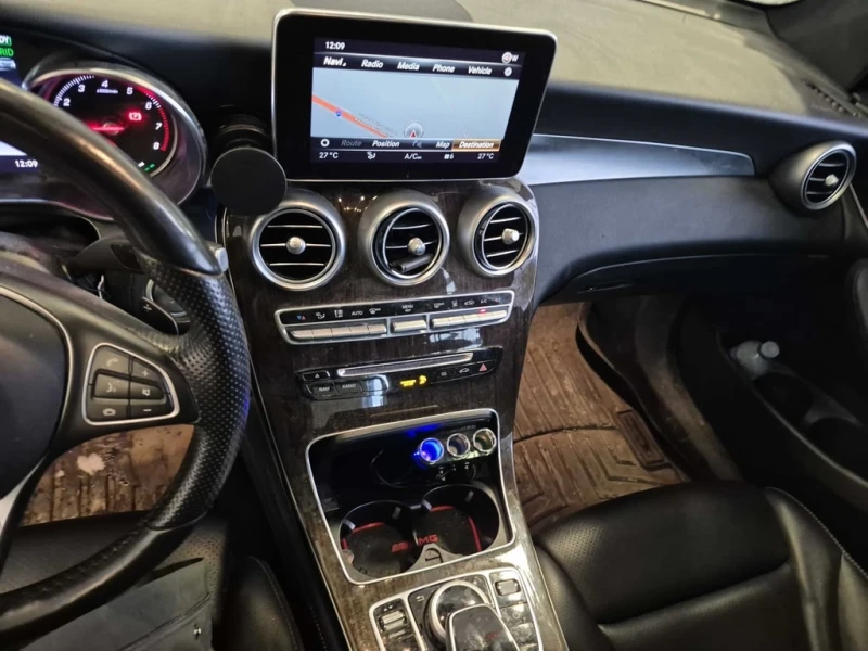 Mercedes-Benz GLC 350 * 350E * CARFAX * ФИНАНСИРАНЕ* КЛИП, снимка 6 - Автомобили и джипове - 53051263