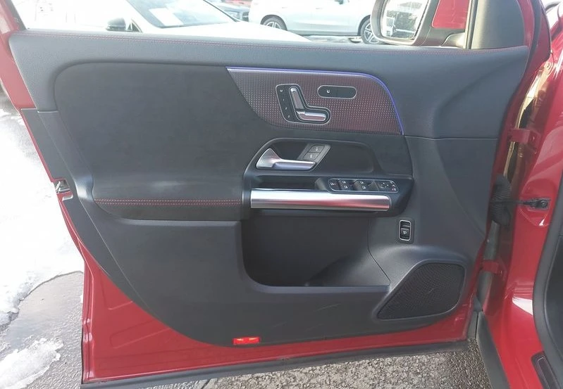 Mercedes-Benz EQA 250 - изображение 6