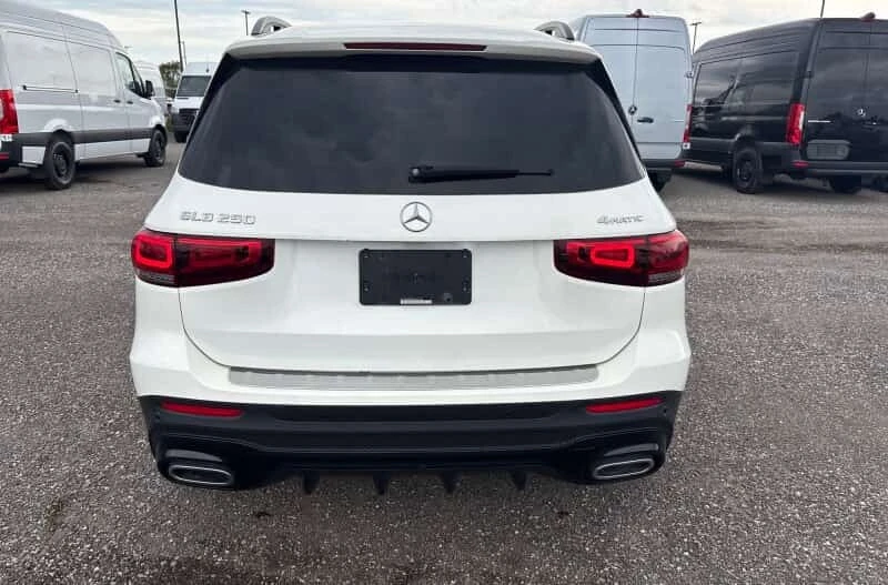 Mercedes-Benz GLA 250 AMG * 4MATIC * CARFAX * , снимка 3 - Автомобили и джипове - 56242776
