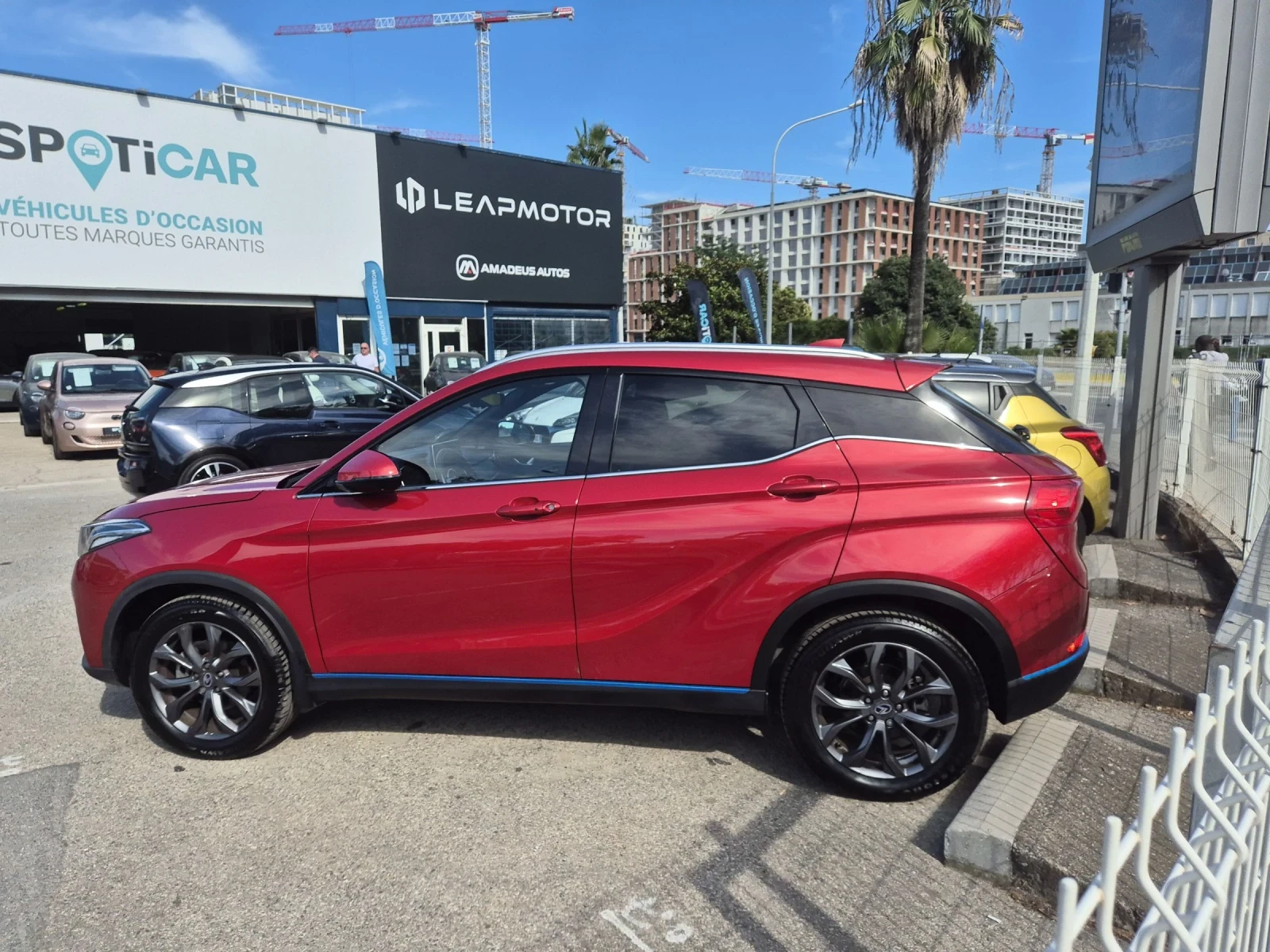 DONGFENG E3 Seres 3 Electric, снимка 1