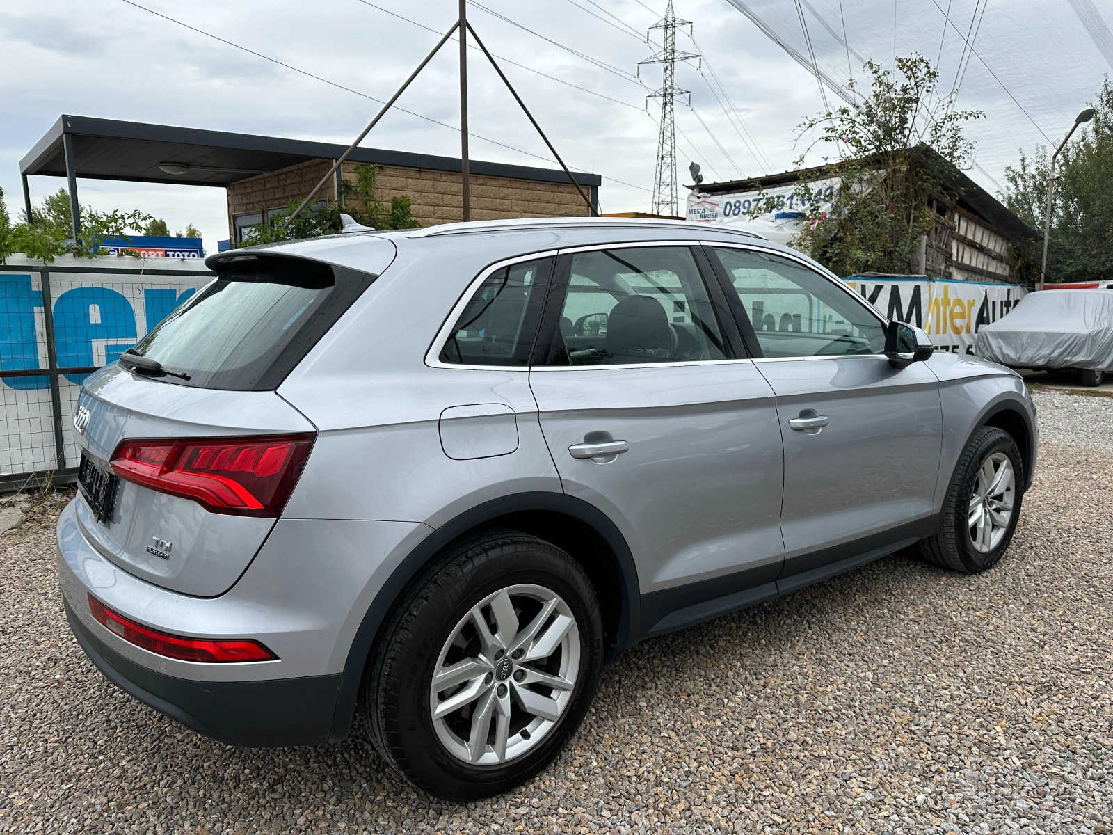 Audi Q5 2.0TDI QUATTRO/NAVI/LED/XENON - изображение 4