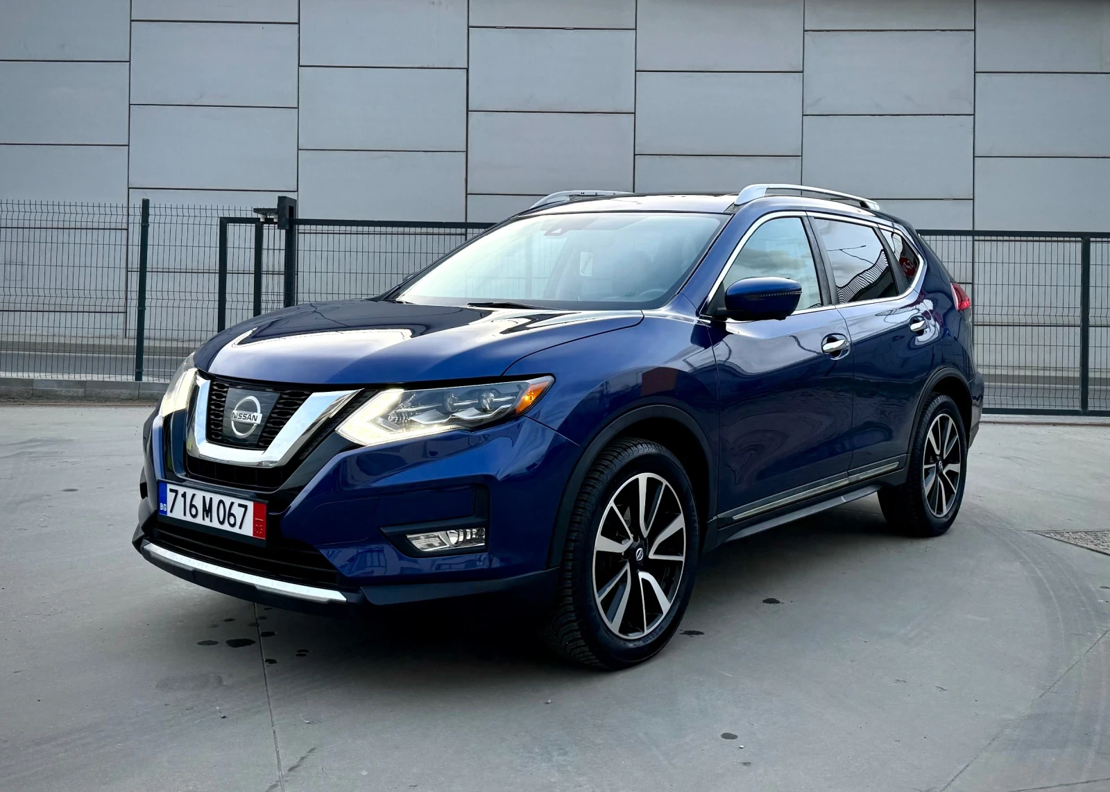 Nissan Rogue 2.5 SL AWD TEKNA FACELIFT - изображение 2