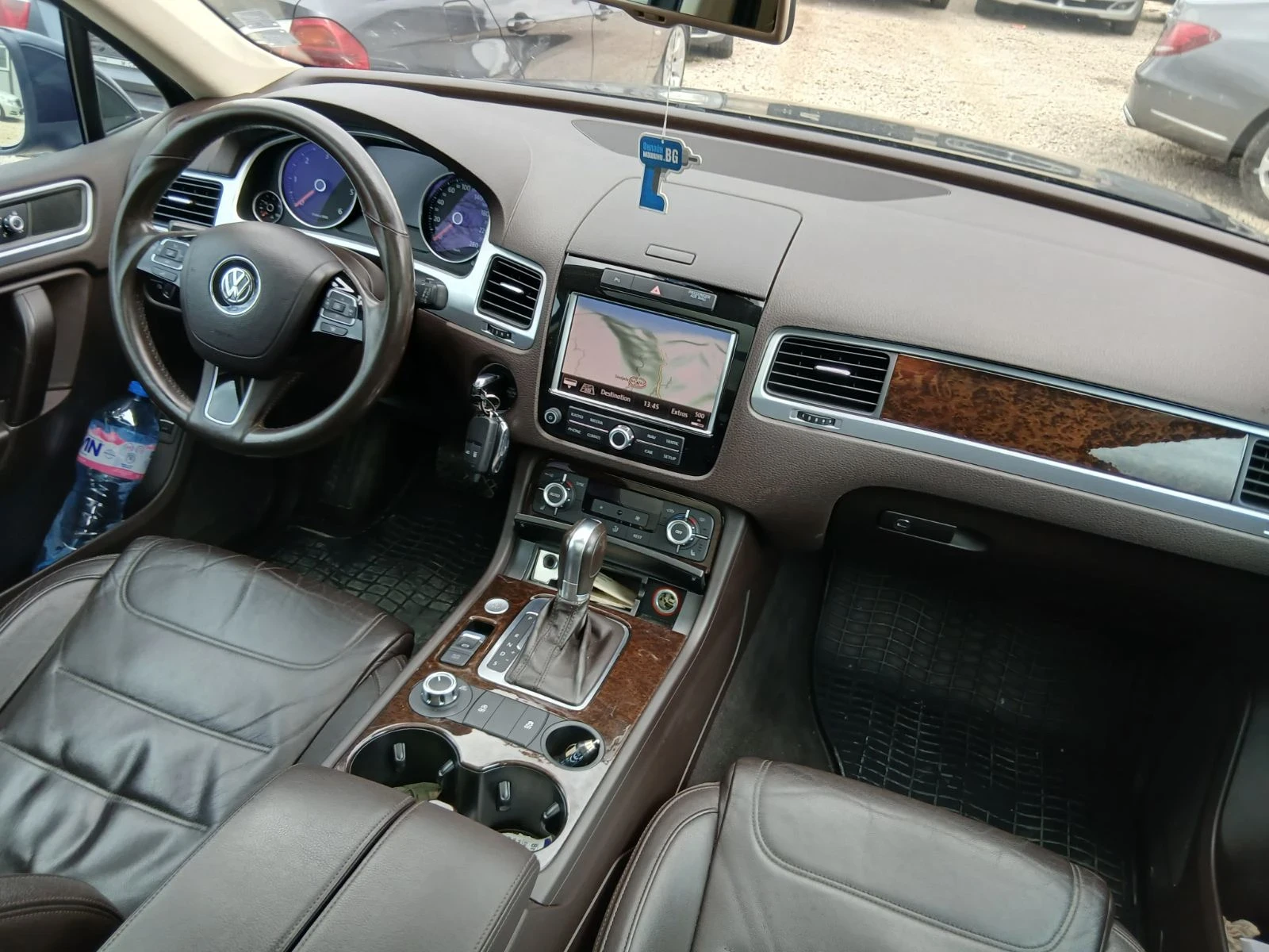 VW Touareg 3.0 tdi 245 ps , снимка 14 - Автомобили и джипове - 54079676