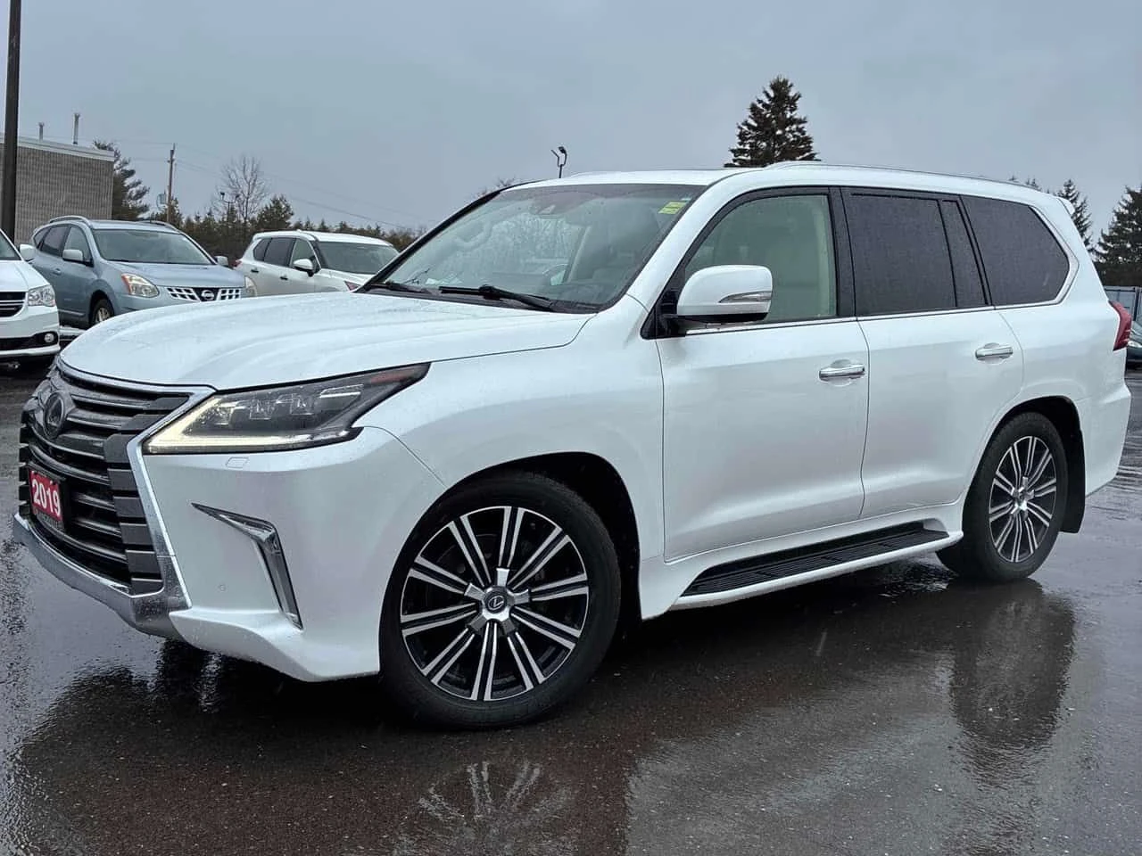 Lexus LX 570  CARFAX, снимка 2 - Автомобили и джипове - 54147286