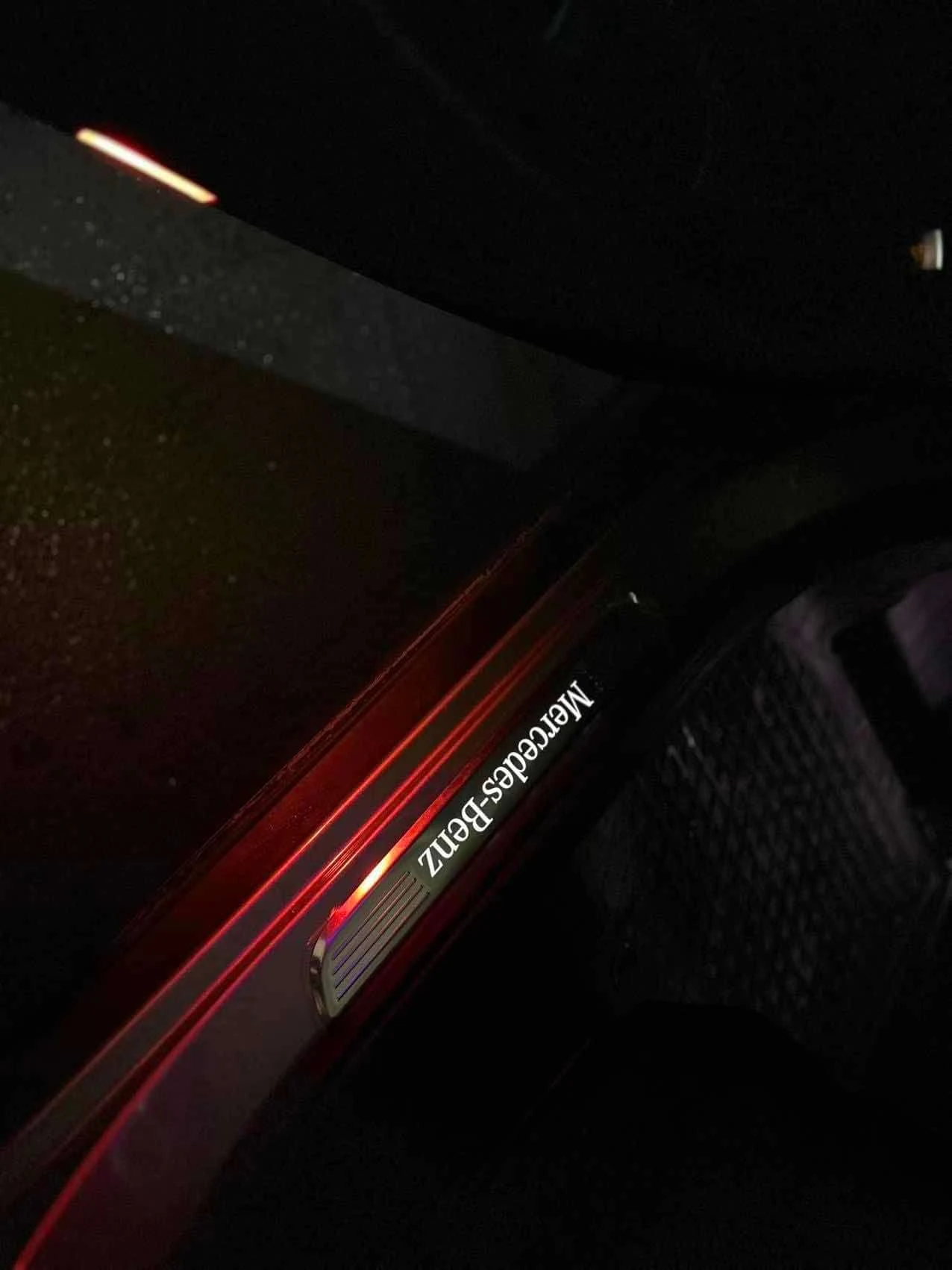 Mercedes-Benz GLC 300 * CARFAX * Дистроник * Подгрев * , снимка 17 - Автомобили и джипове - 54241135