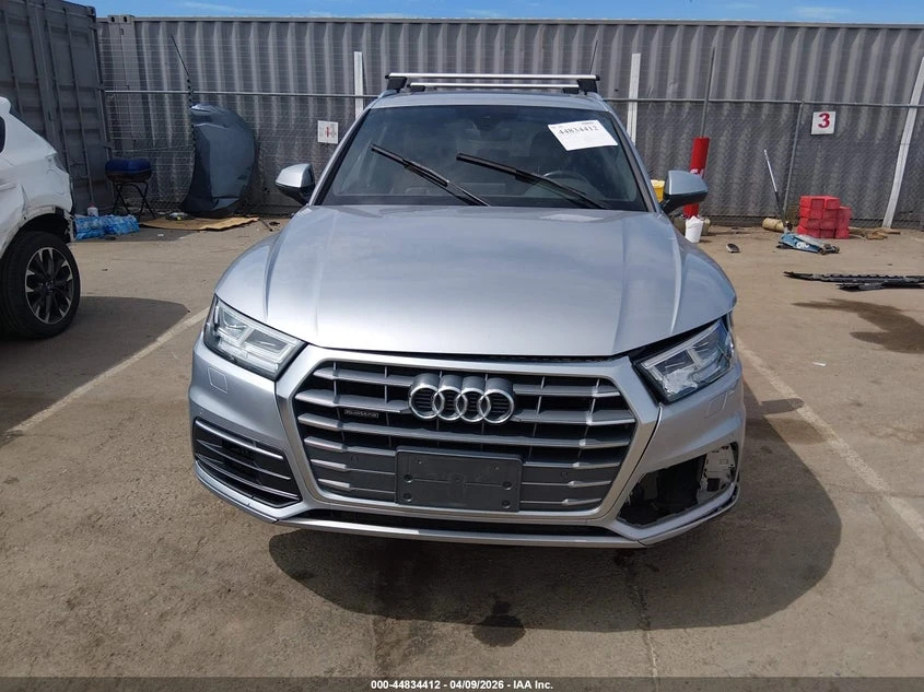 Audi Q5 2.0l 2.0T Premium/2.0T Tech Premium, снимка 6 - Автомобили и джипове - 54351451