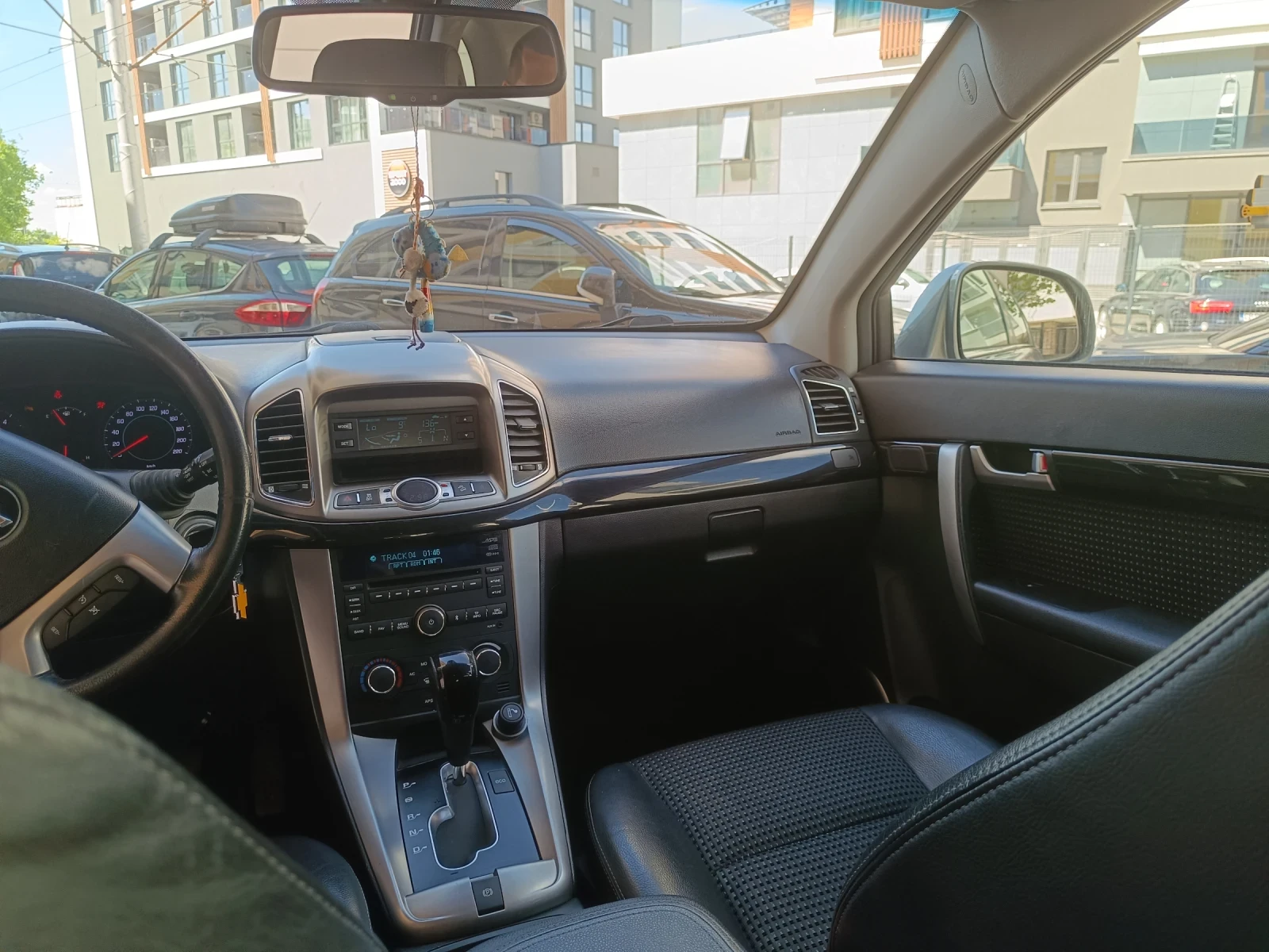 Chevrolet Captiva 2.2 D, снимка 12 - Автомобили и джипове - 54596214