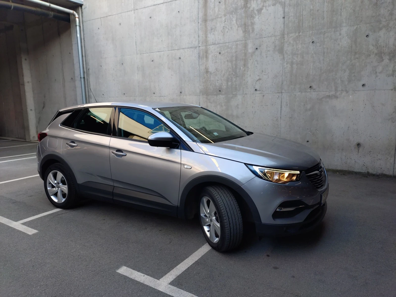 Opel Grandland X 1.6 HDI 120 ps, снимка 6 - Автомобили и джипове - 56149275