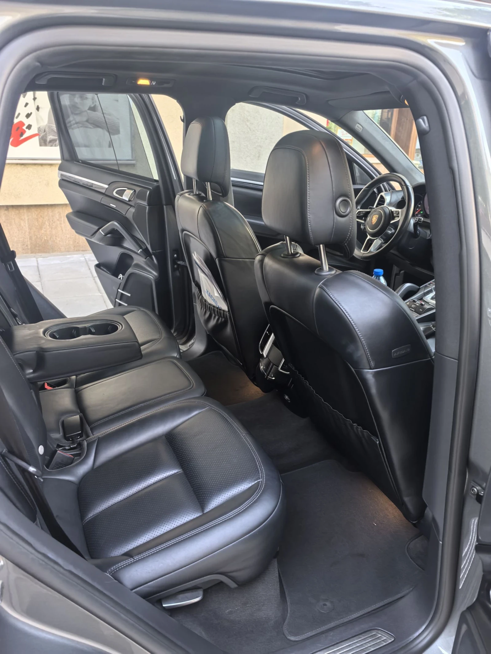 Porsche Cayenne, снимка 11 - Автомобили и джипове - 55070547
