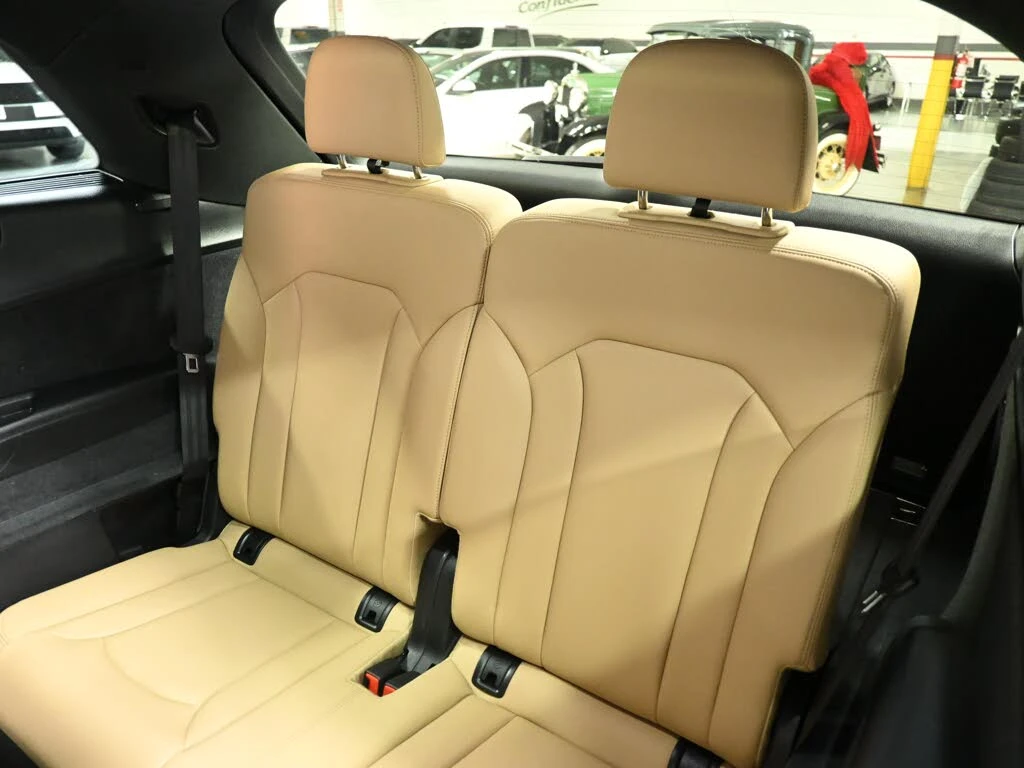 Audi Q7 Progressiv 55 TFSI / S-Line/ 360/ обдухване/панора, снимка 17 - Автомобили и джипове - 55394235
