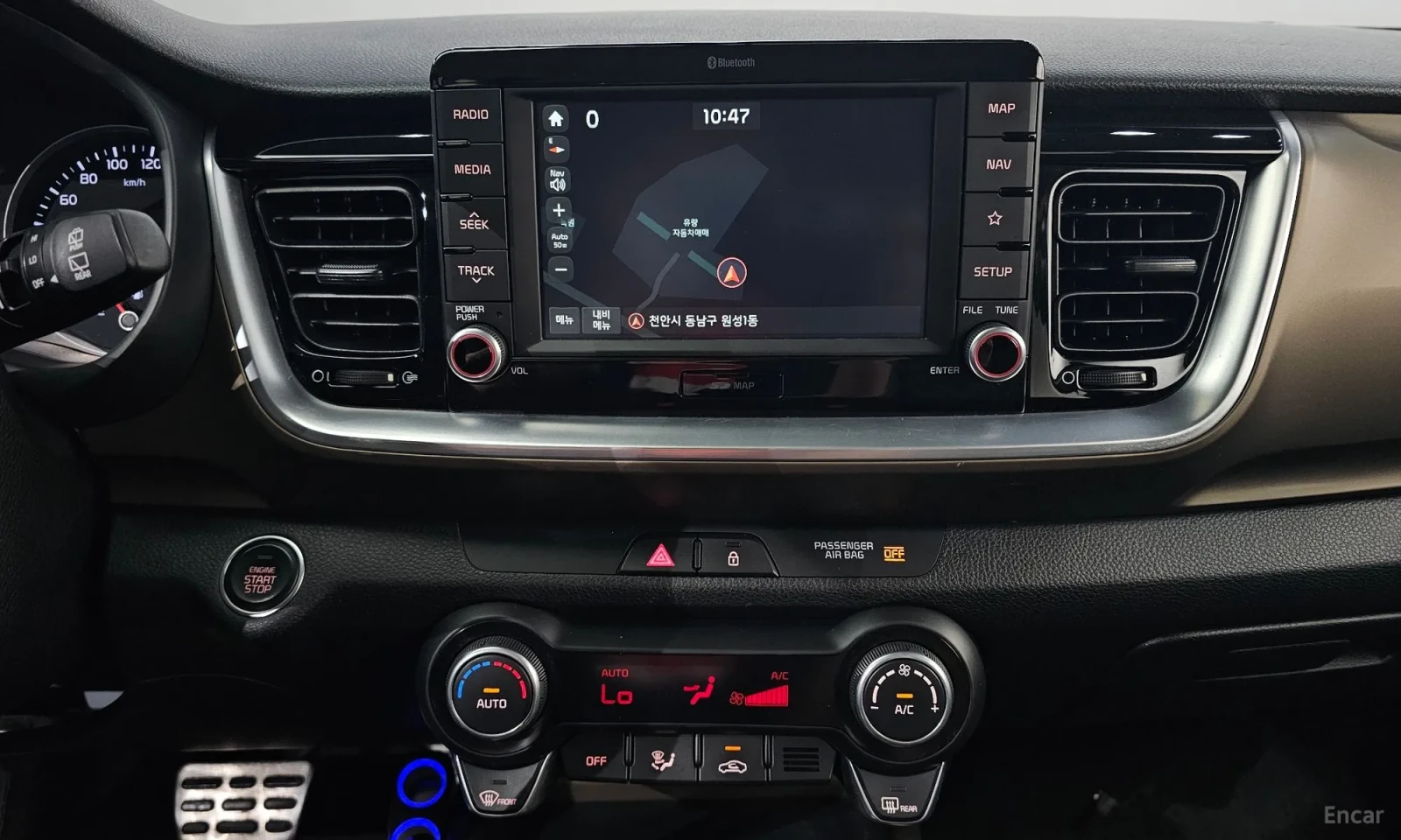Kia Stonic Камера\Мъртва точка\Подгреви, снимка 17 - Автомобили и джипове - 55583313