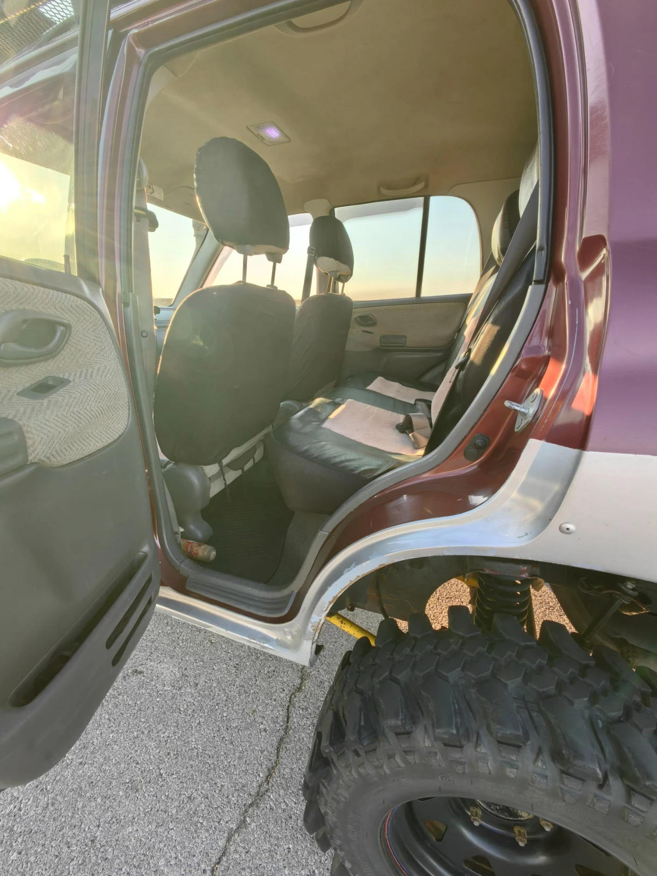 Suzuki Grand vitara, снимка 10 - Автомобили и джипове - 55703418