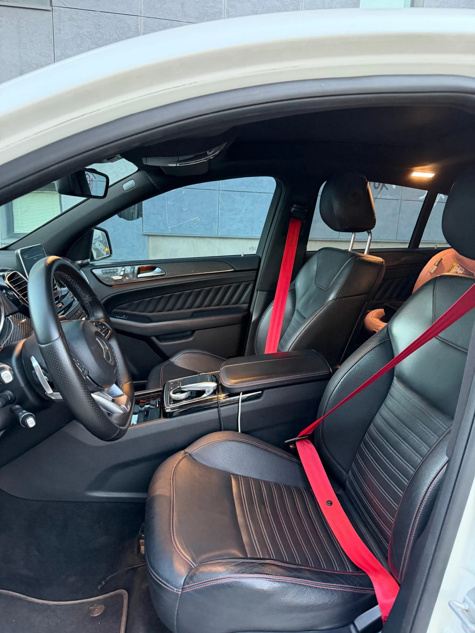 Mercedes-Benz GLE 350, снимка 11 - Автомобили и джипове - 56362976
