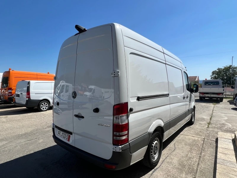 Mercedes-Benz Sprinter 313 Хладилен , Carrier , Клима , NAVI , Всички екстри, снимка 6 - Бусове и автобуси - 42427099