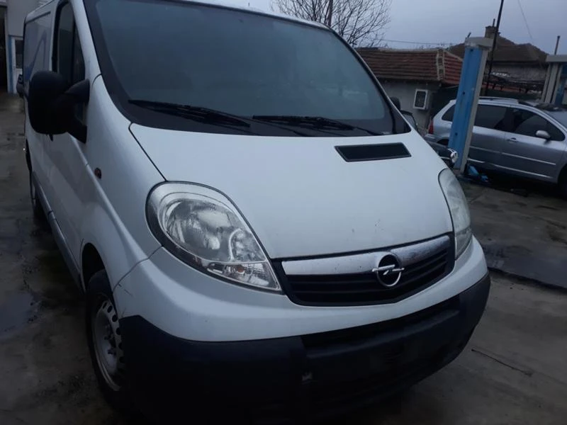 Opel Vivaro 2.0 90k.c., снимка 3 - Бусове и автобуси - 35062108