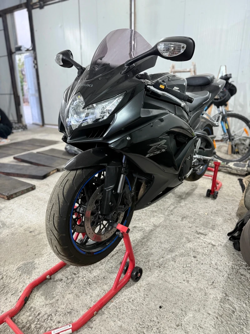 Suzuki Gsx K8 750cc, снимка 5 - Мотоциклети и мототехника - 52145572