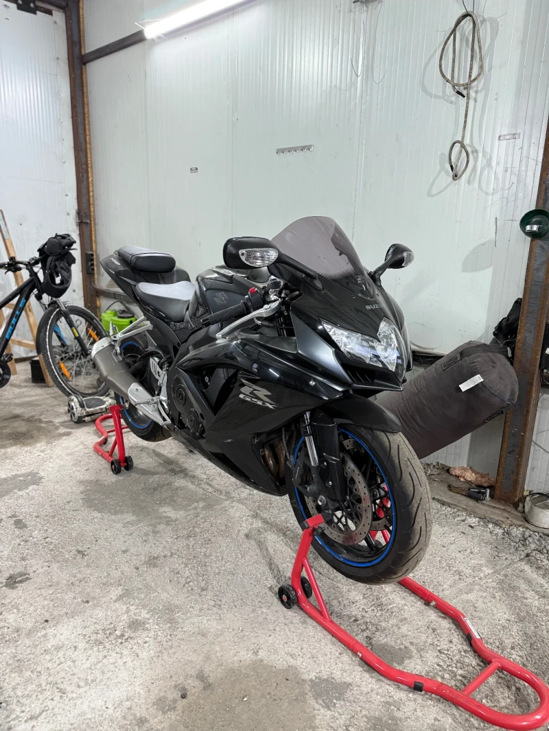 Suzuki Gsx K8 750cc, снимка 2 - Мотоциклети и мототехника - 52145572