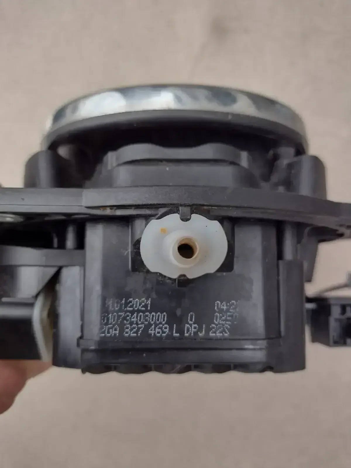 2GA827469L      VW T-ROC   2GA 827 469 L  | Mobile.bg   3