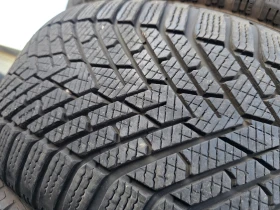 Гуми Зимни 235/55R17, снимка 1