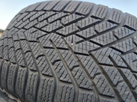 Гуми Зимни 235/55R17, снимка 2