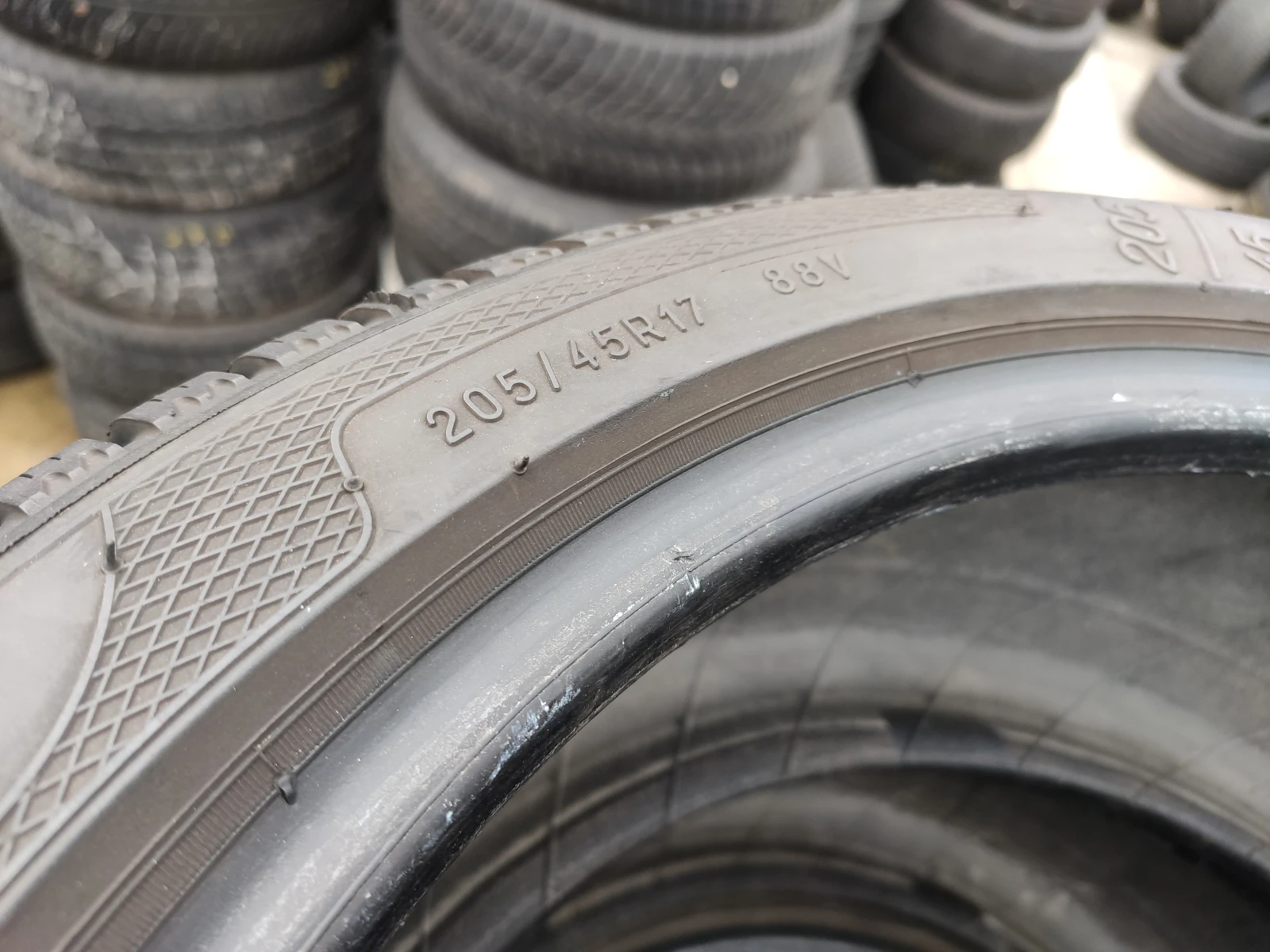  205/45R17 | Mobile.bg   7