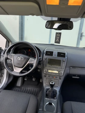 Toyota Avensis 2.0 Executive/Keyless/Камера/Адаптивни Фарове, снимка 9