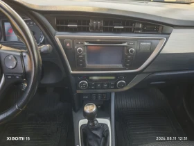 Toyota Auris, снимка 10