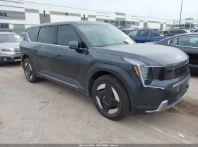 Kia EV9 Light Long Range, снимка 1