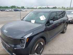 Kia EV9 Light Long Range, снимка 6