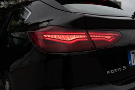 Kia Forte 5 , снимка 15