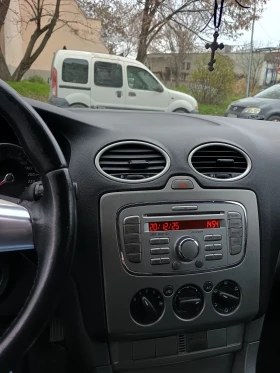 Ford Focus 1.6 90hp, снимка 10